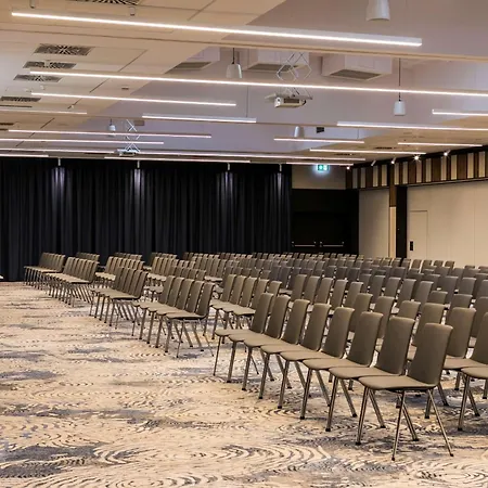 Radisson Blu מלון 4*
