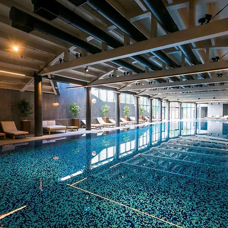 فندق Radisson Blu 4*