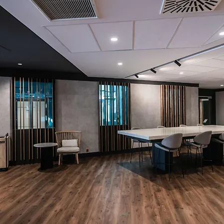 Radisson Blu 4* سوبوت