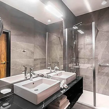 Hotel Radisson Blu 4*