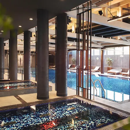 Radisson Blu Hotel 4*